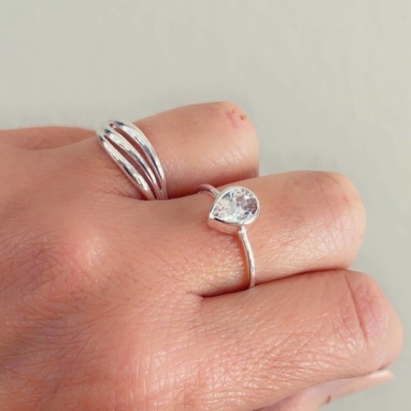 Sterling Silver Pear Diamond Ring - Picture 4 of 6